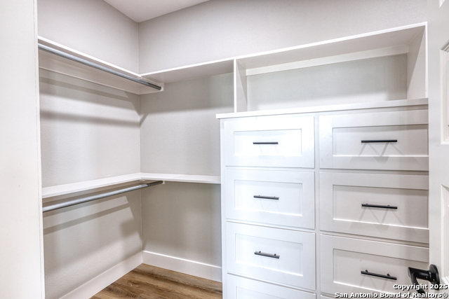 Image 33 of 50 For 58 Greystone Hills Circle