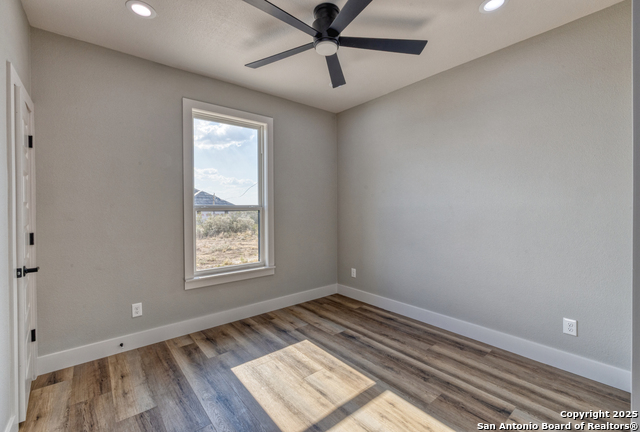 Image 38 of 50 For 58 Greystone Hills Circle