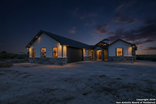 Image 41 of 50 For 58 Greystone Hills Circle