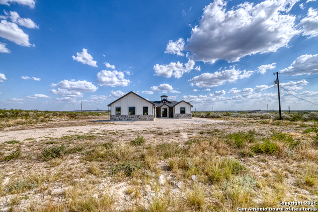 Image 5 of 50 For 58 Greystone Hills Circle