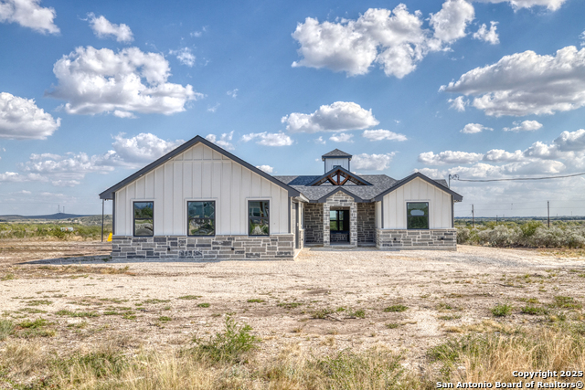 Image 6 of 50 For 58 Greystone Hills Circle