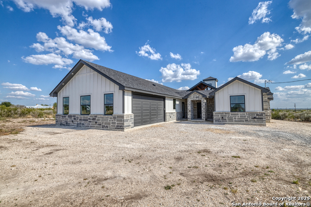 Image 8 of 50 For 58 Greystone Hills Circle