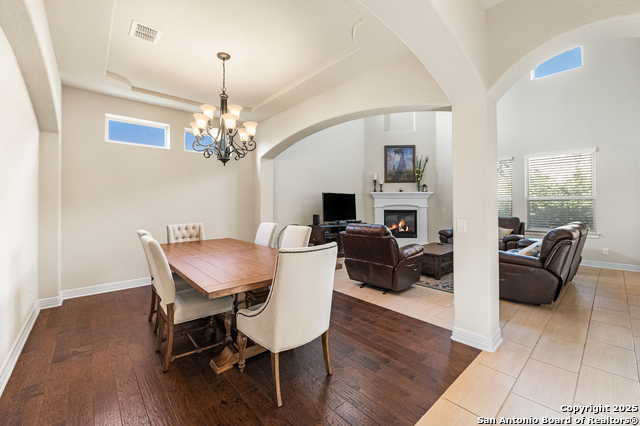 Listing photo id 8 for 24510 Via Vizcaya