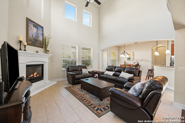 Listing photo id 13 for 24510 Via Vizcaya
