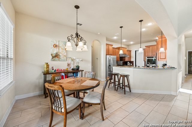 Listing photo id 15 for 24510 Via Vizcaya