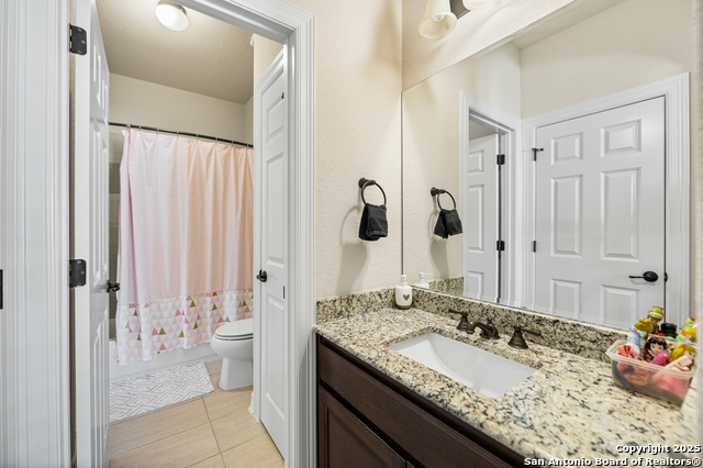 Listing photo id 46 for 24510 Via Vizcaya
