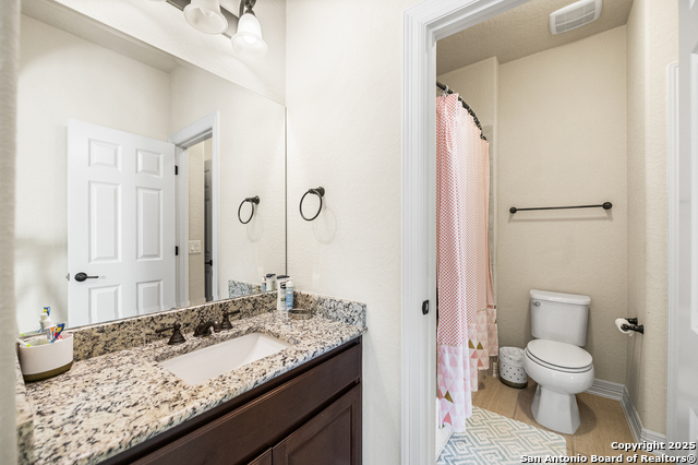 Listing photo id 47 for 24510 Via Vizcaya