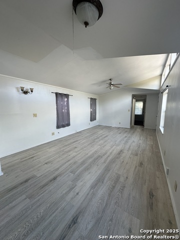 Image 5 of 11 For 128 Frontier B