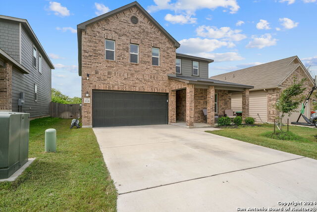 Image 2 of 31 For 11126 Charismatic