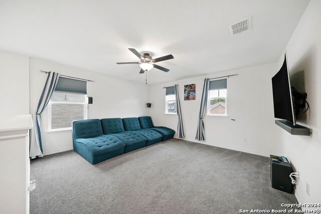 Image 25 of 31 For 11126 Charismatic