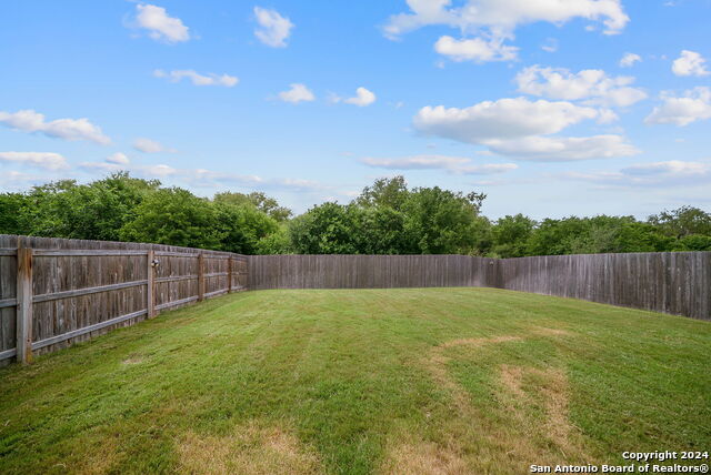 Image 28 of 31 For 11126 Charismatic