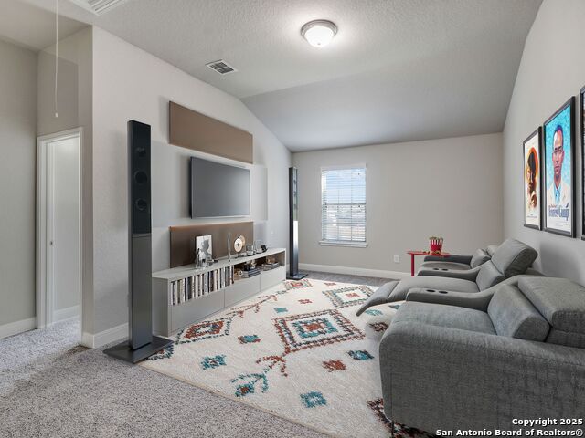 Image 19 of 35 For 142 Abbeydell