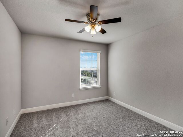 Image 28 of 35 For 142 Abbeydell