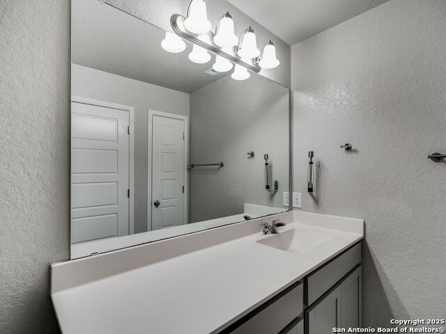 Image 30 of 35 For 142 Abbeydell