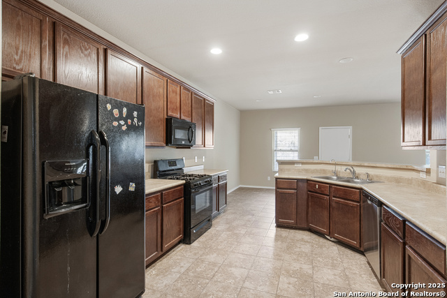 Image 22 of 42 For 12407 Caprock Ranch