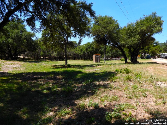 Details for 406 Kruse Loop, Lakehills, TX 78063