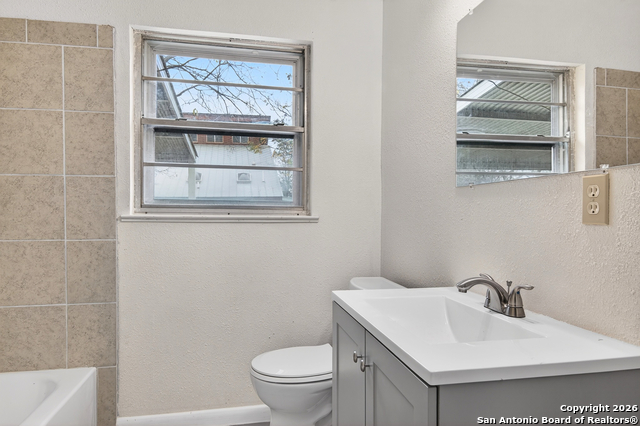 Image 20 of 48 For 181 Hermine  