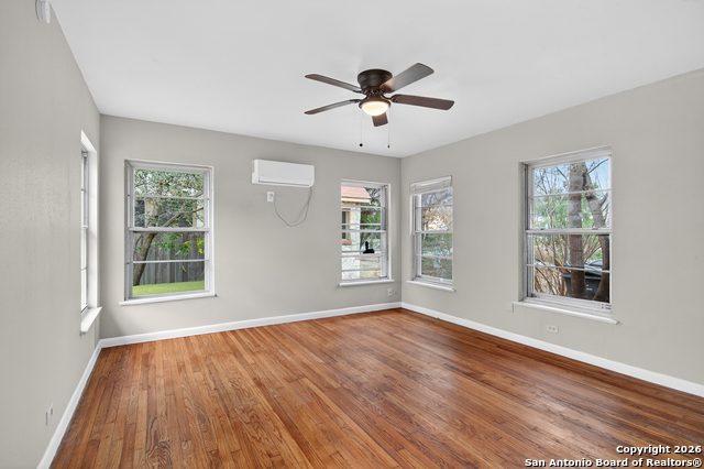 Image 21 of 48 For 181 Hermine  