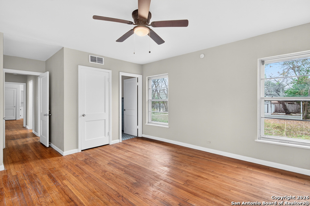 Image 22 of 48 For 181 Hermine  