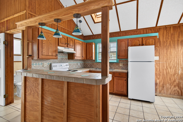 Image 35 of 48 For 181 Hermine  