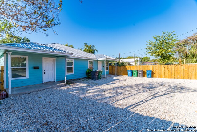 Image 3 of 21 For 610 Virginia 1