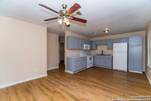 Image 4 of 21 For 610 Virginia 1