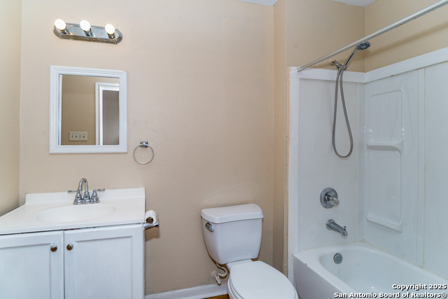 Image 8 of 21 For 610 Virginia 1