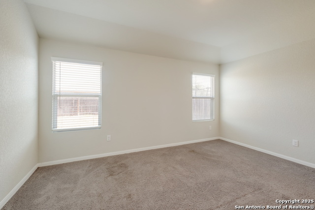 Image 23 of 32 For 4309 Southton Bed