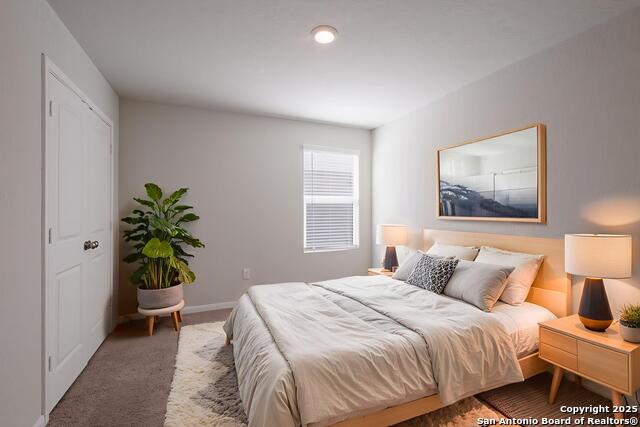 Image 9 of 32 For 4309 Southton Bed