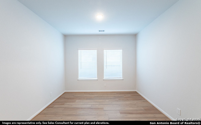 Image 5 of 12 For 8528 Frostwood Heights