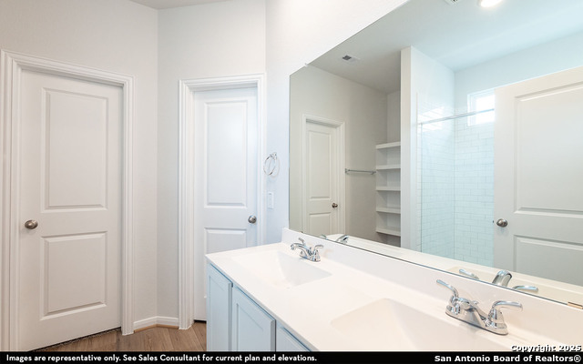 Image 7 of 12 For 8528 Frostwood Heights