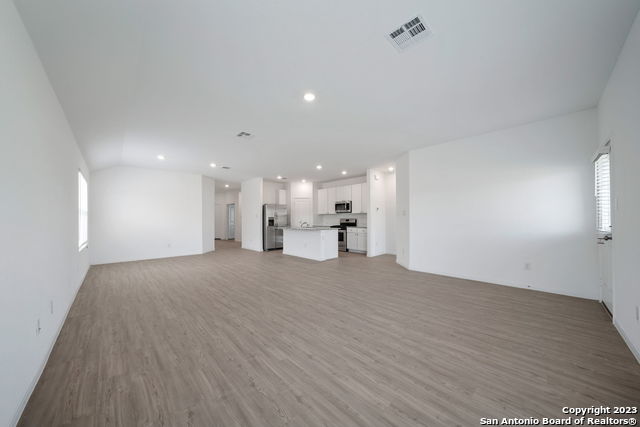 Image 10 of 28 For 4431 Revetment Way