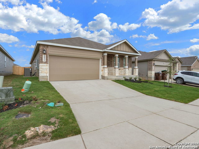 Image 2 of 28 For 4431 Revetment Way