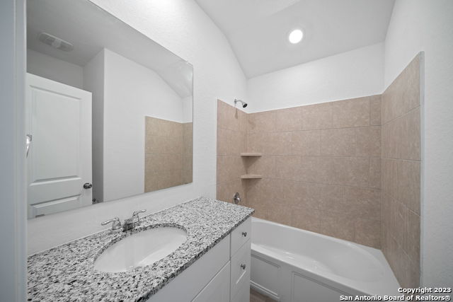 Image 22 of 28 For 4431 Revetment Way