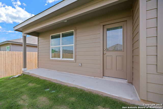 Image 24 of 28 For 4431 Revetment Way