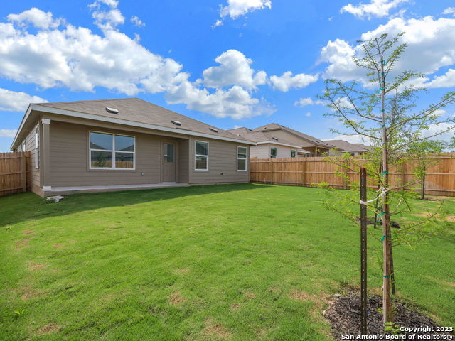 Image 26 of 28 For 4431 Revetment Way