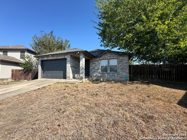 Image 2 of 18 For 6658 Eastern Clouds