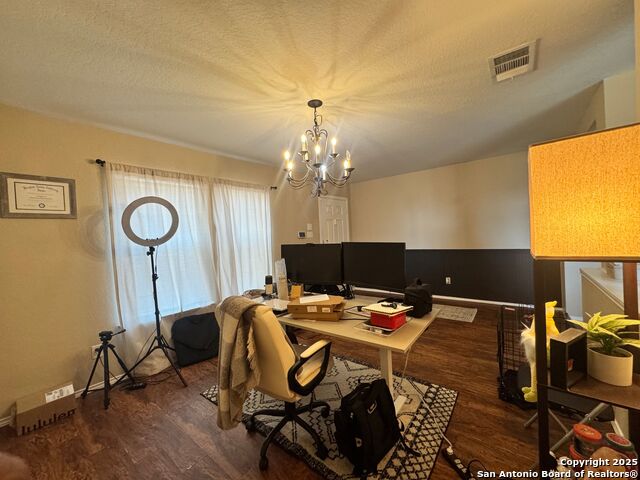 Image 7 of 18 For 6658 Eastern Clouds