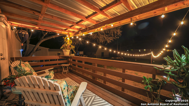 Listing photo id 23 for 253 Elm  