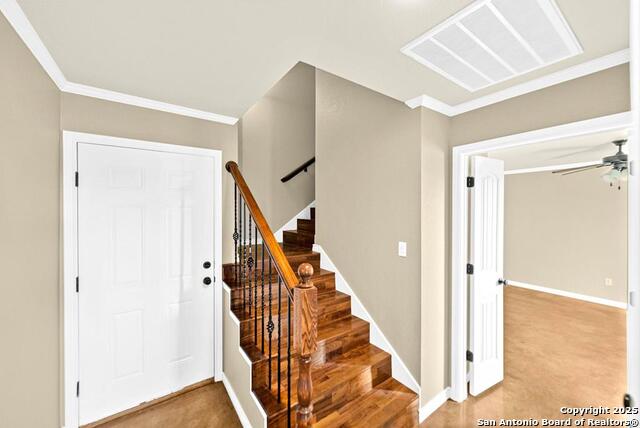 Listing photo id 16 for 103 Cranbrook Court