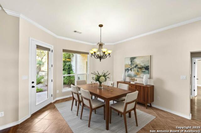 Listing photo id 24 for 103 Cranbrook Court