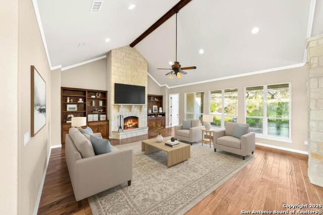 Listing photo id 25 for 103 Cranbrook Court