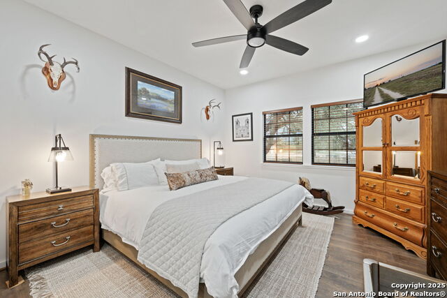 Image 11 of 35 For 2605 Schuttig Road