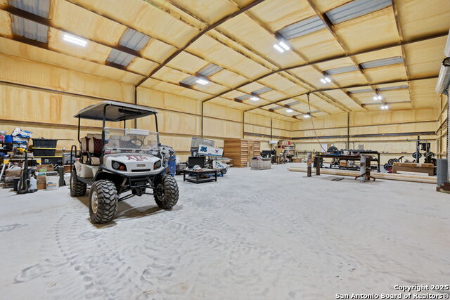 Image 18 of 35 For 2605 Schuttig Road