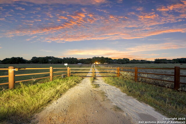 Image 2 of 35 For 2605 Schuttig Road