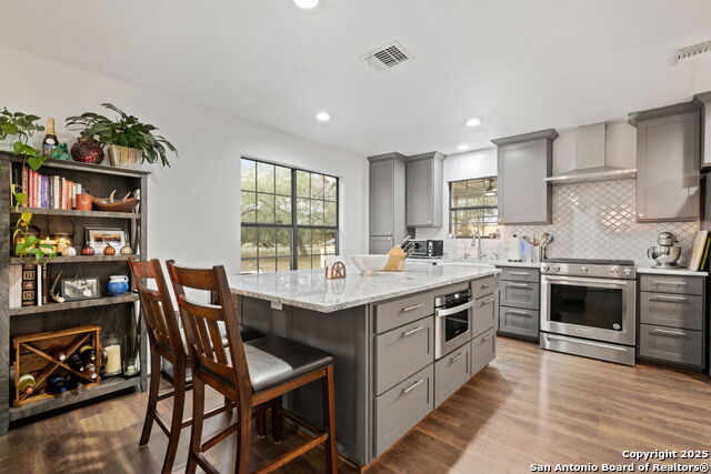 Image 7 of 35 For 2605 Schuttig Road