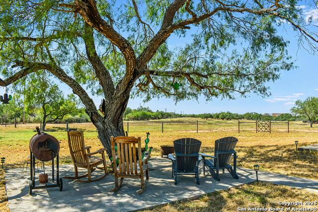 Image 5 of 9 For 20757 83 N 