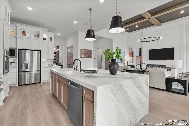 Listing photo id 17 for 225 Storm Way