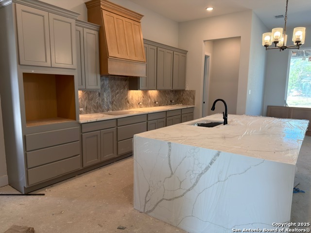 Listing photo id 3 for 225 Storm Way