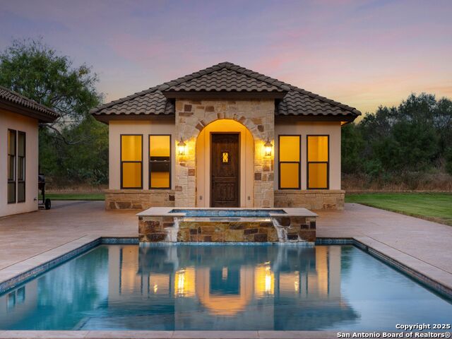 Listing photo id 0 for 10927 Fm 2146